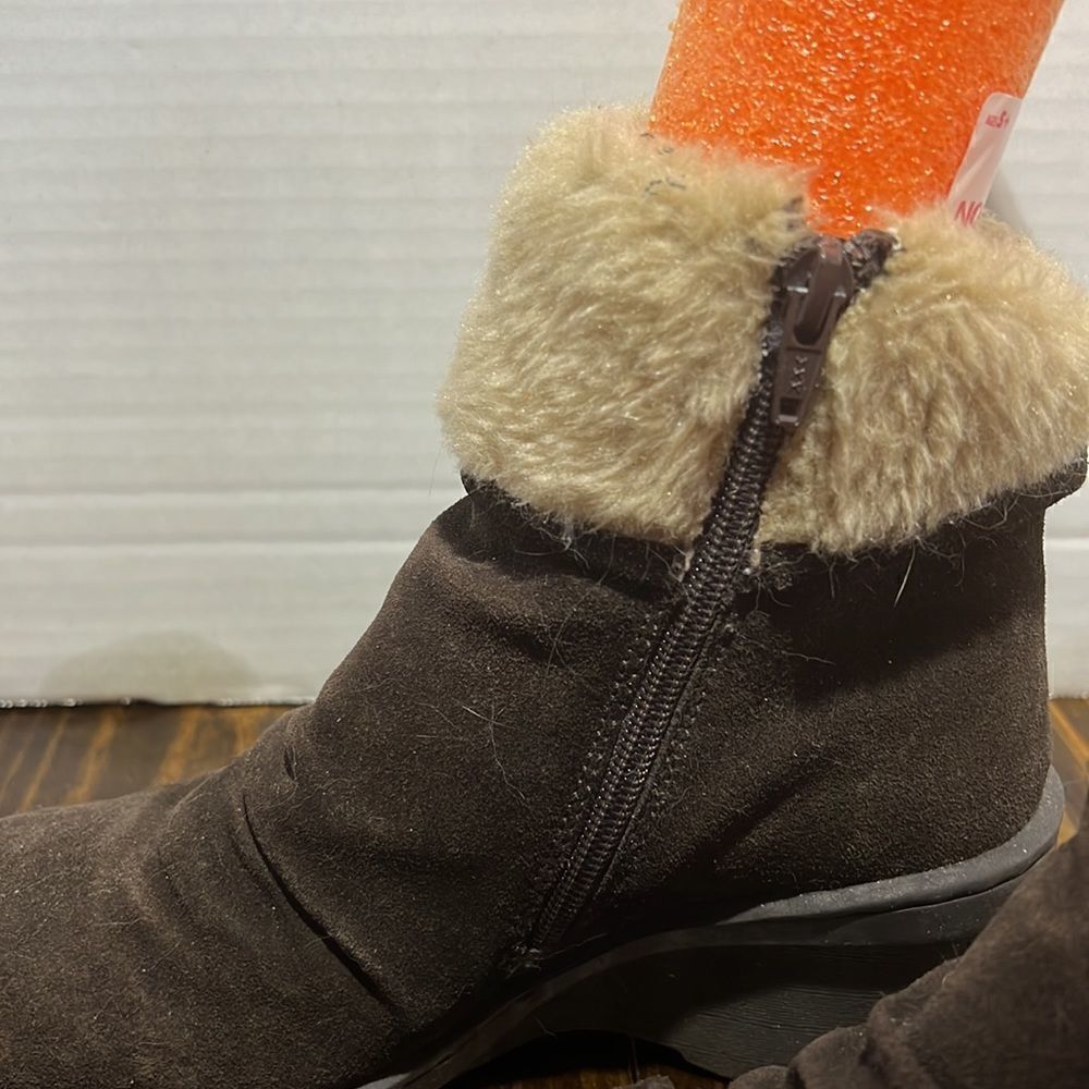 BareTraps Bootie - Picture 4 of 10